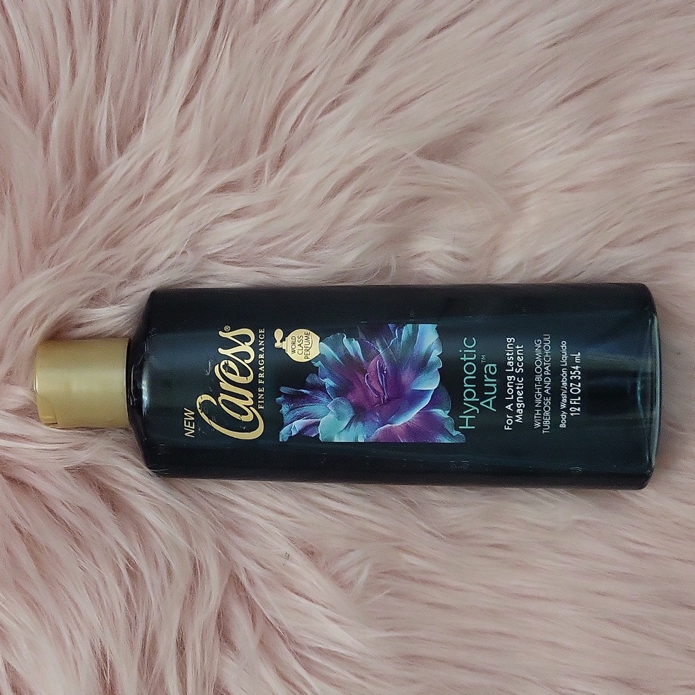 RARE!! Brand New DISCONTINUED CARESS HYPNOTIC AURA BODY WASH